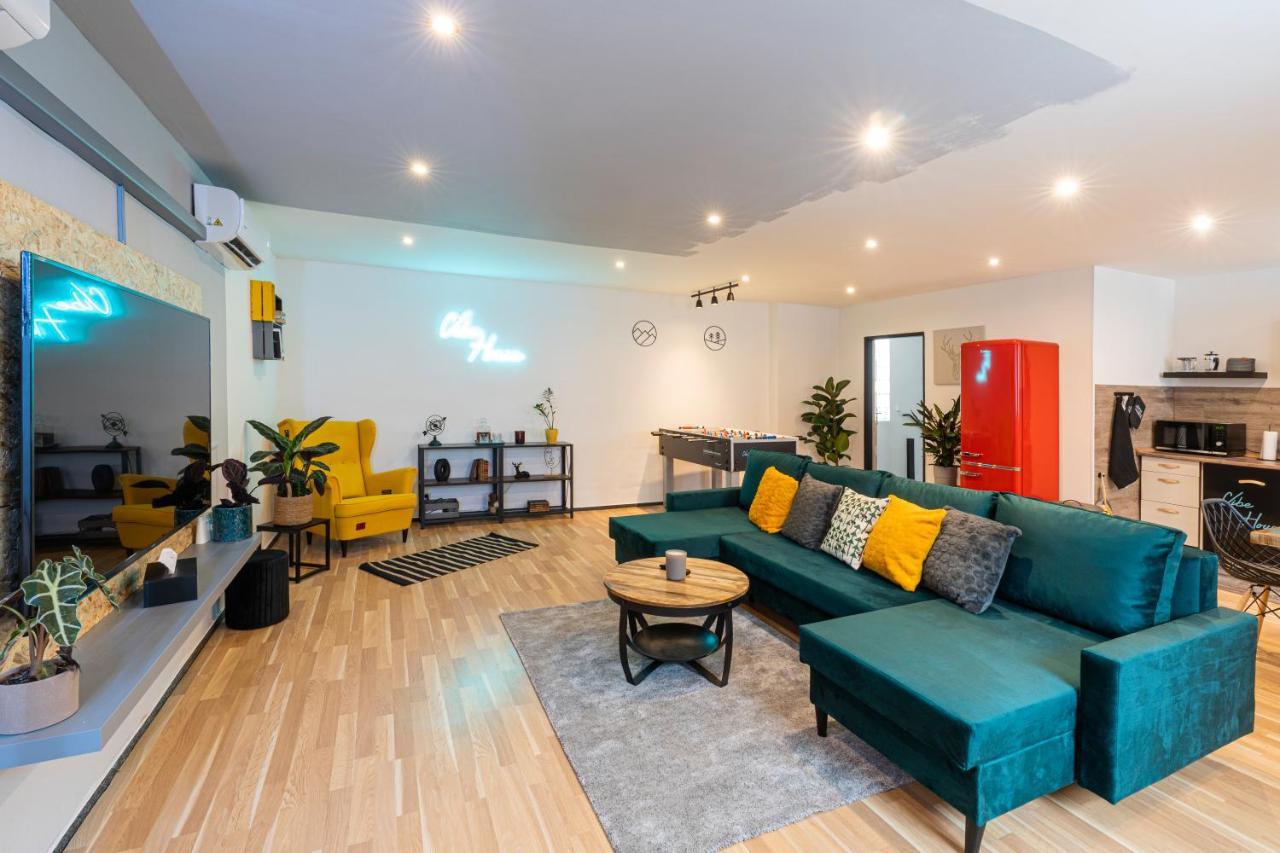 Апартаменты Vibe House Прага Экстерьер фото